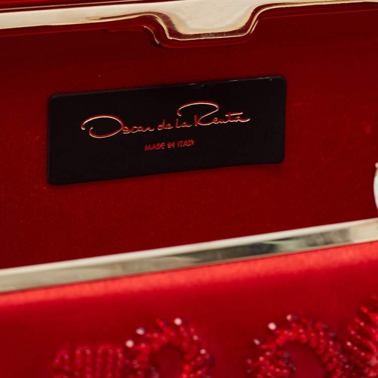 Pre Owned Oscar de la Renta Red Satin Saya Beads Embellished Chain Clutch