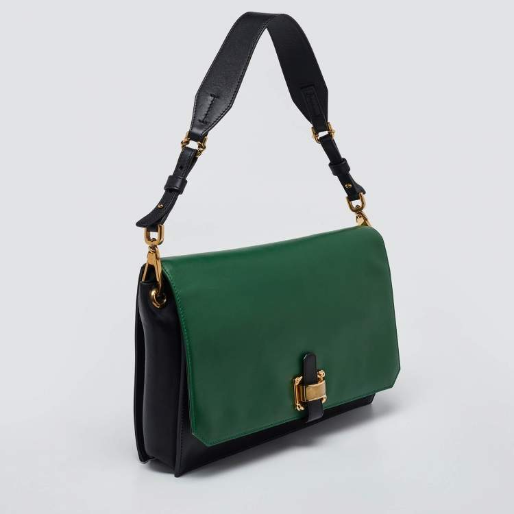 مملوكة مسبقًا Oscar de la Renta Green/Black Leather Flap Shoulder Bag