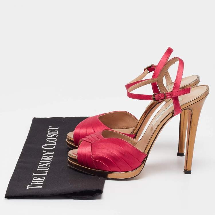 Pre Owned Oscar de la Renta Pink Satin Ankle Strap Sandals Size 39 
