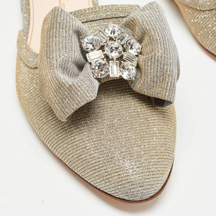 Pre Owned Oscar de la Renta Silver Lamé Fabric Patrizia Flat Mules Size 37