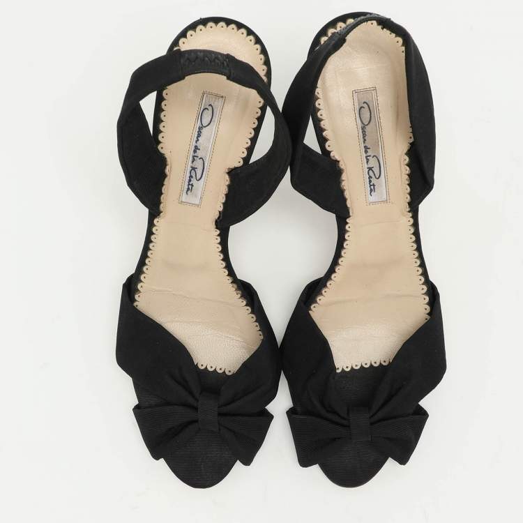 Pre Owned Oscar de la Renta Black Fabric Bow Slide Sandals Size 38