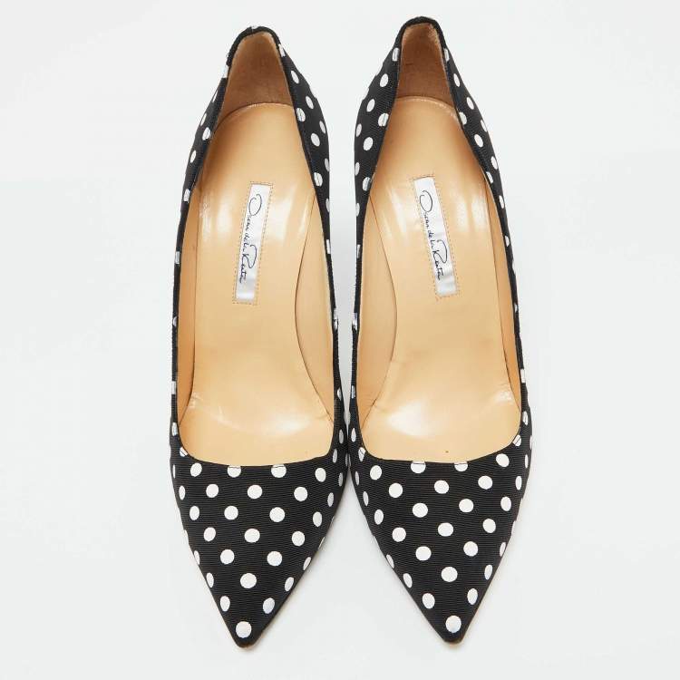 Pre Owned Oscar de la Renta Black/White Fabric Polka Dots Printed Pointed Toe Pumps Size 41
