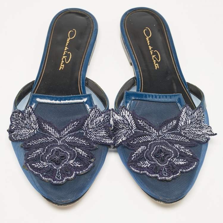 Pre Owned Oscar de la Renta Navy Blue Mesh Embellished Flat Mules Size 38
