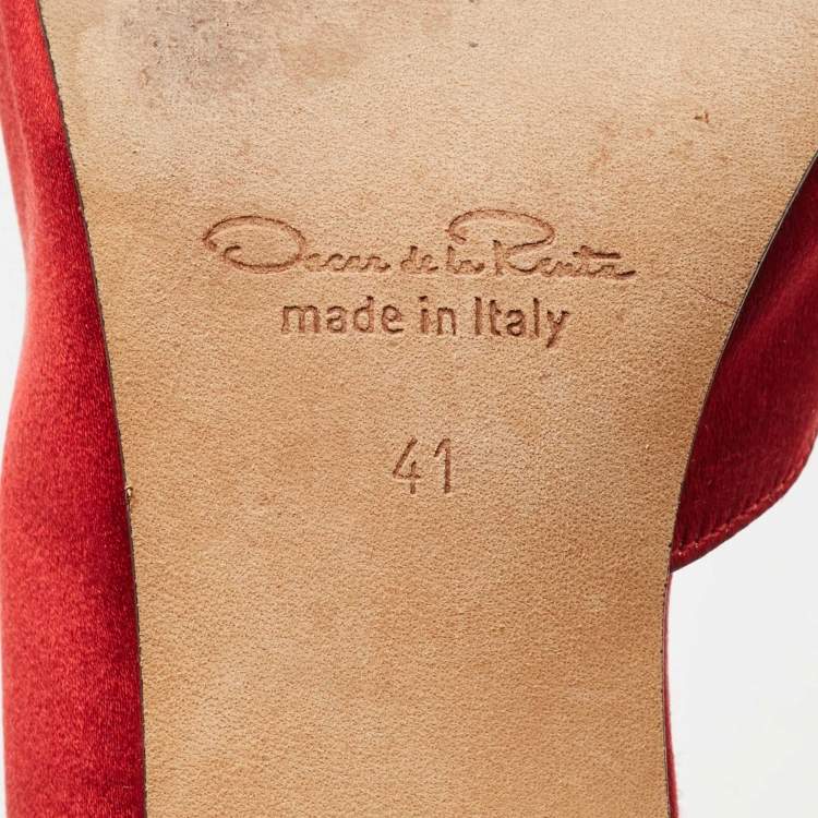 Pre Owned Oscar de la Renta Red Satin Pointed Toe Bow D'orsay Pumps Size 41