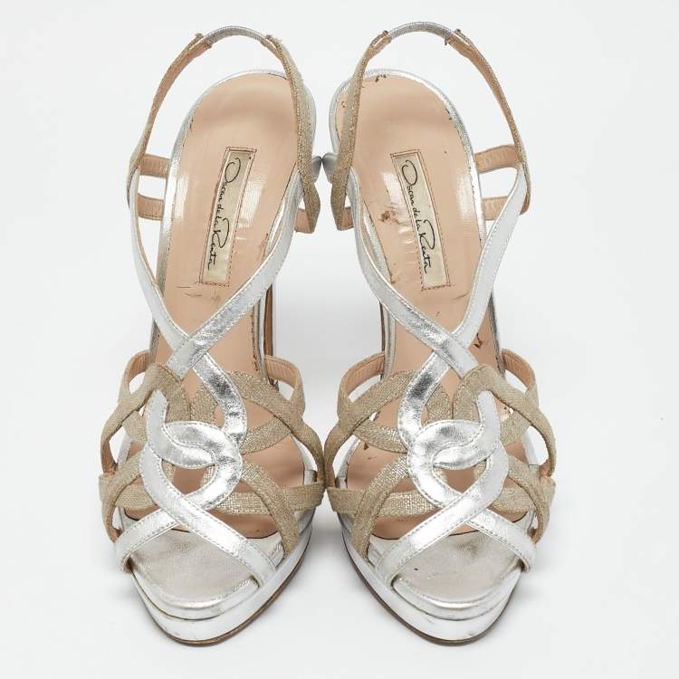 Pre Owned Oscar de la Renta Silver/Beige Leather and Canvas Platform Sandals Size 38.5