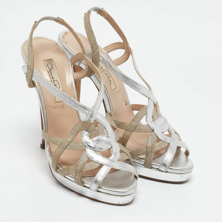 Pre Owned Oscar de la Renta Silver/Beige Leather and Canvas Platform Sandals Size 38.5