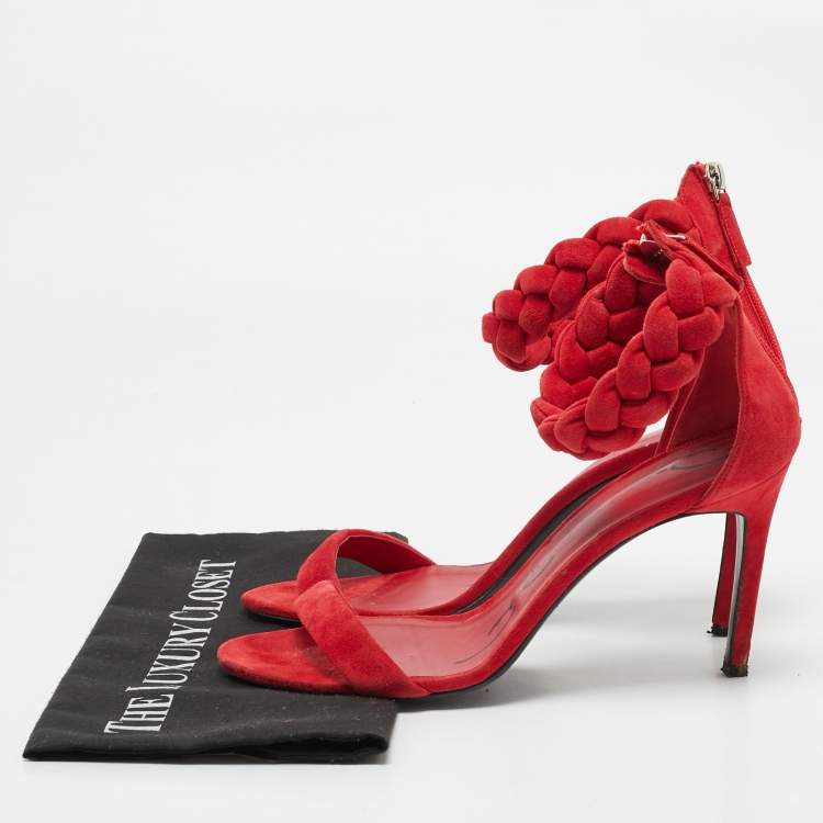 Pre Owned Oscar de la Renta Red Suede Braided Ankle Strap Sandals Size 41