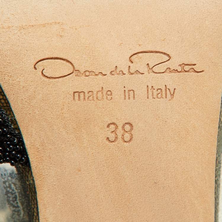 Pre Owned Oscar de la Renta Black PVC, Patent Leather and Mesh Ambria Peep Toe Pumps Size 38