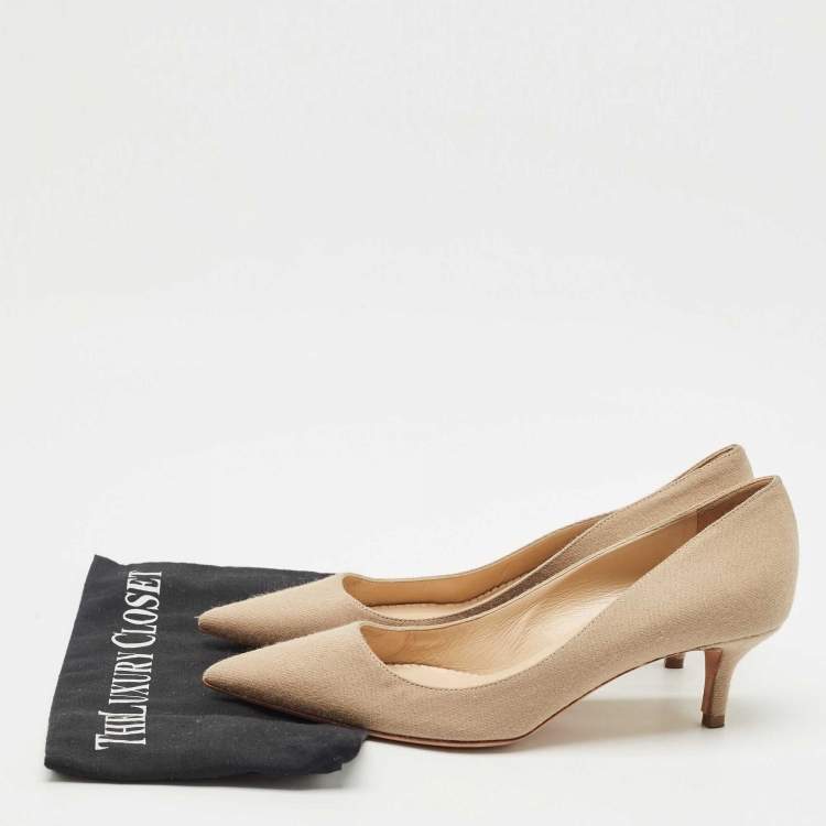 Pre Owned Oscar de la Renta Beige Canvas Pointed Toe Pumps Size 40