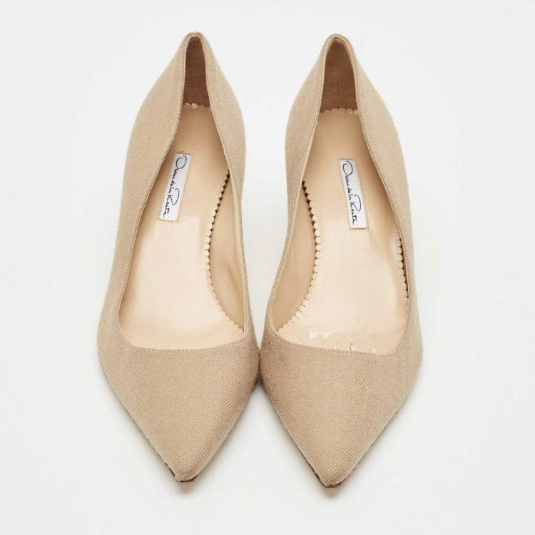 Pre Owned Oscar de la Renta Beige Canvas Pointed Toe Pumps Size 40
