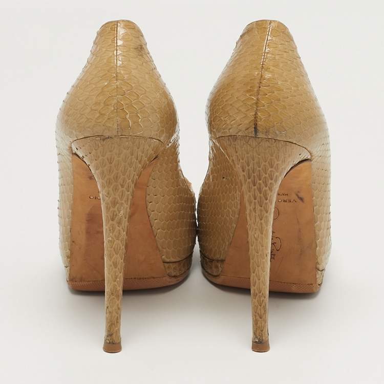 Pre Owned Oscar de la Renta Size 38 Beige Python Leather Peep Toe Pumps