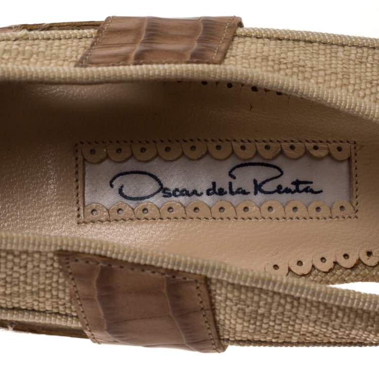 Pre Owned Oscar de la Renta Beige Woven Raffia and Brown Snake Print Leather Peep Toe Pumps Size 38