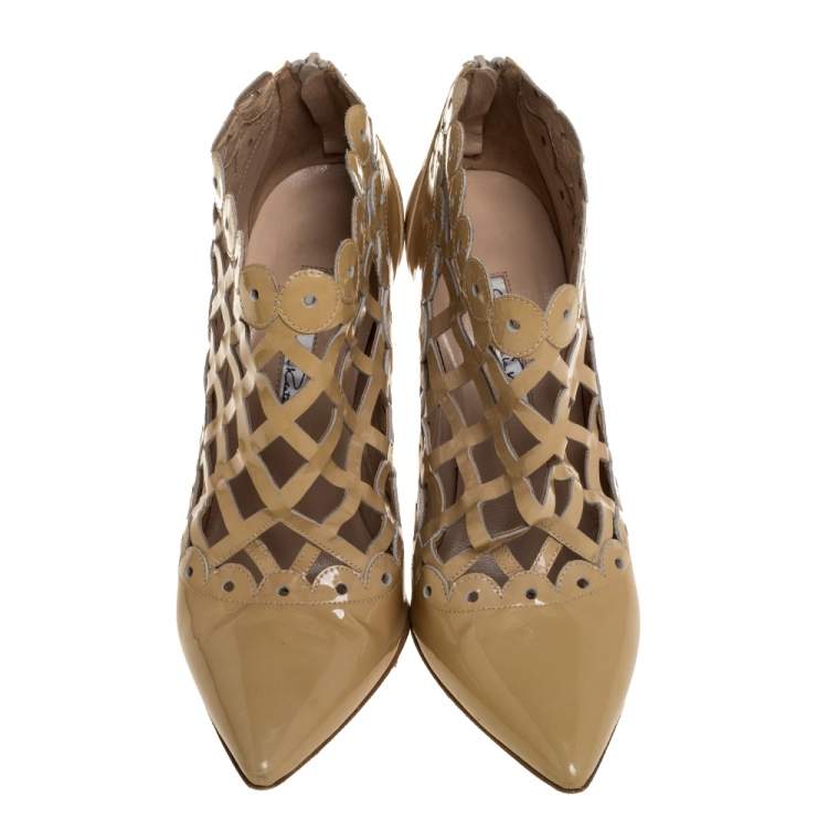 Pre Owned Oscar de la Renta Beige Patent Leather Laser Cut Fernanda Ankle Booties Size 37.5