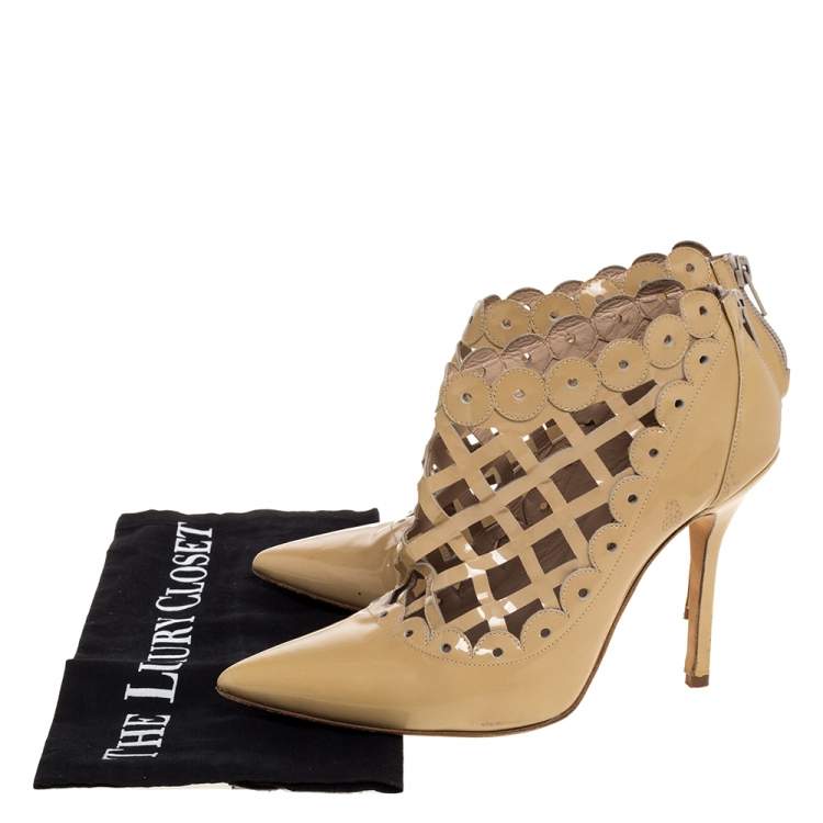 Pre Owned Oscar de la Renta Beige Patent Leather Laser Cut Fernanda Ankle Booties Size 37.5