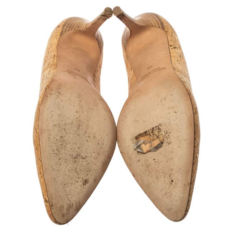 Pre Owned Oscar De La Renta Beige Cork Pointed Toe Pumps Size 40