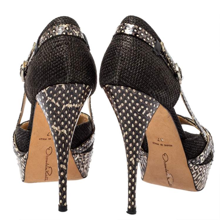 Pre Owned Oscar de la Renta Multicolor Raffia And Python Leather Peep Toe Platform Pumps Size 37