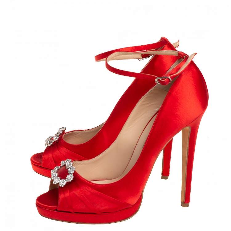 Pre Owned Oscar de la Renta Red Satin Crystal Embellished Peep Toe Ankle Strap Pumps Size 40