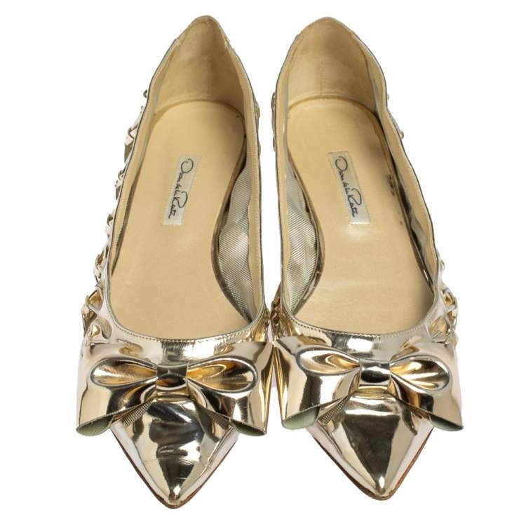 Pre Owned Oscar de la Renta Metallic Gold Patent Leather Bow Ballet Flats Size 39.5