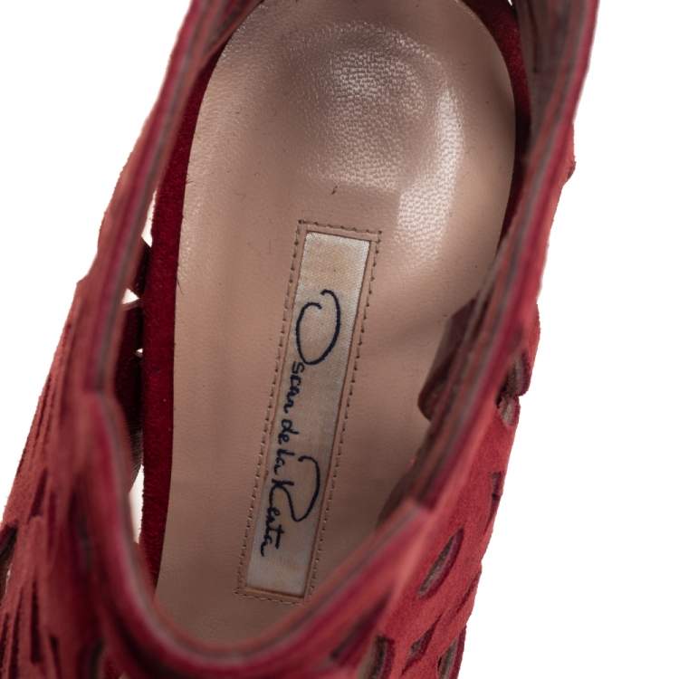 Pre Owned Oscar de la Renta Red Suede Cage Sandals Size 38.5