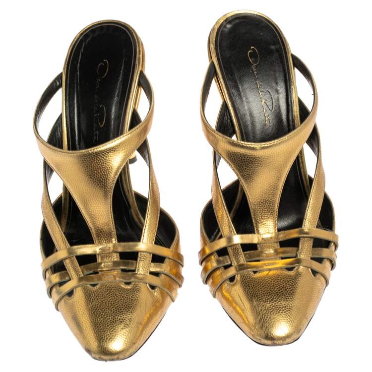 Pre Owned Oscar de la Renta Metallic Gold Leather Carmen Mule Sandals Size 39
