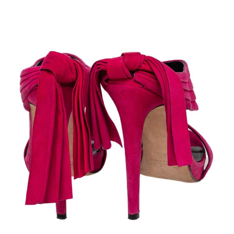 مملوكة مسبقًا Oscar de la Renta Pink Suede Sandy Bow Detail Sandals Size 38.5