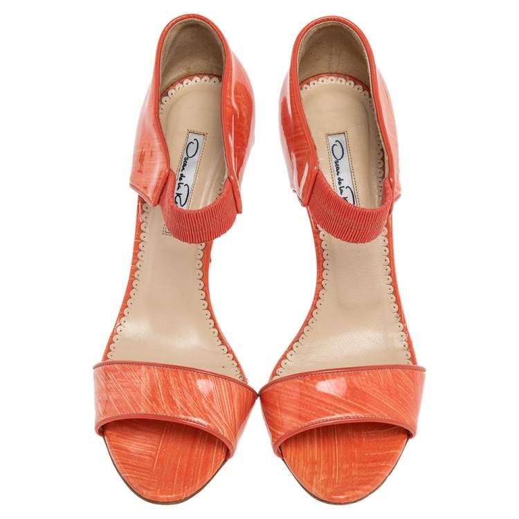 Pre Owned Oscar de la Renta Orange Patent Leather Ankle Strap Sandals Size 38
