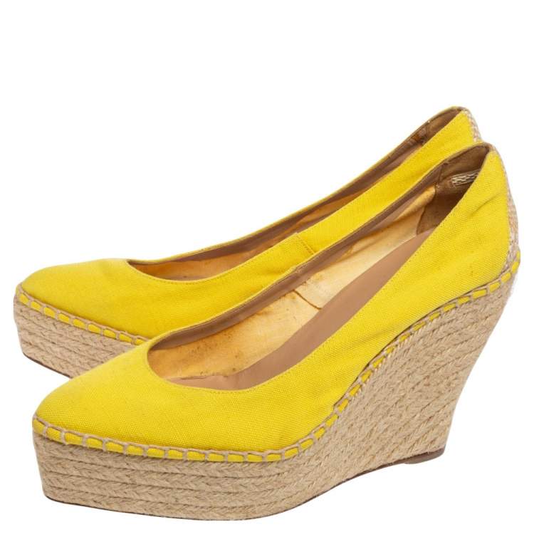 Pre Owned Oscar de la Renta Yellow Canvas Espadrille Wedge Pumps Size 39
