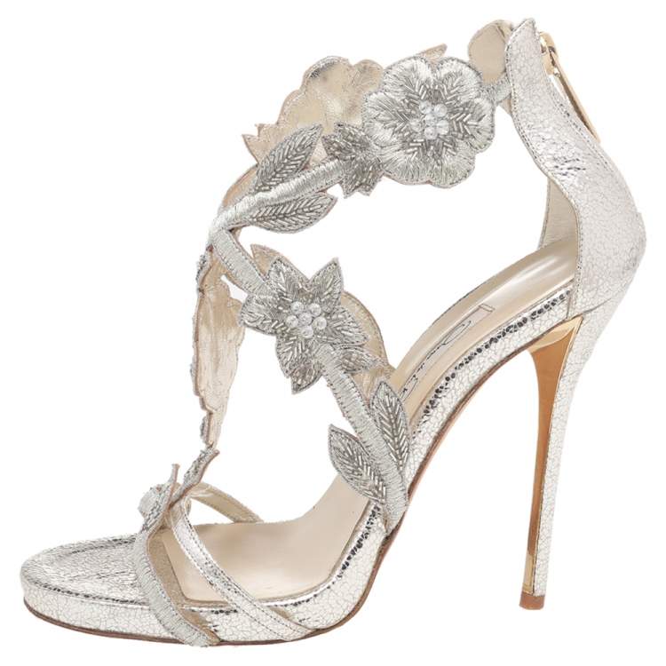 Pre Owned Oscar de la Renta Metallic Gold Leather Ambria Embroidered Cut Out Sandals Size 36.5