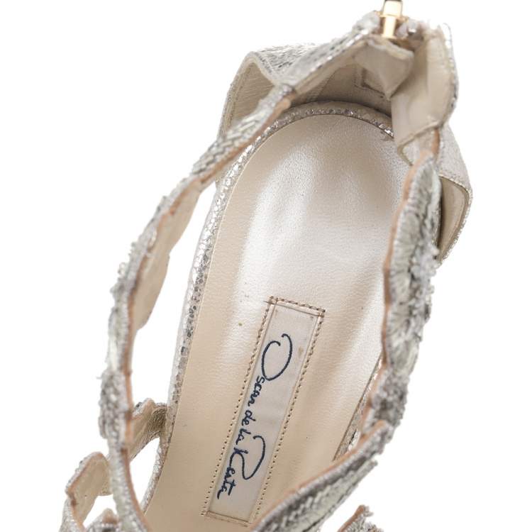Pre Owned Oscar de la Renta Metallic Gold Leather Ambria Embroidered Cut Out Sandals Size 36.5