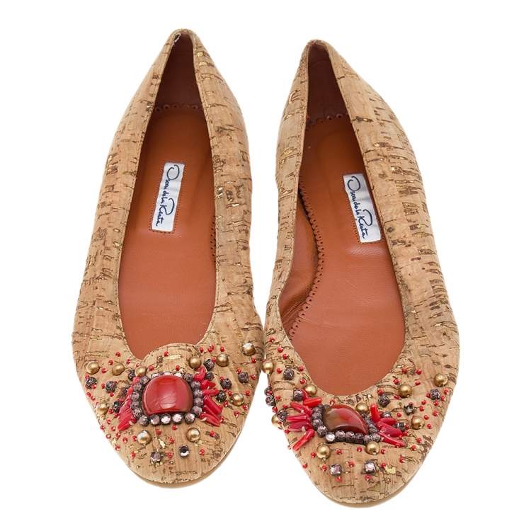 Pre Owned Oscar de la Renta Beige Leather Embellished  Flats Size 37.5