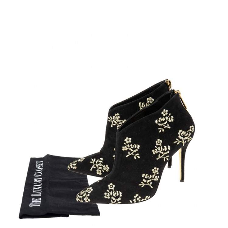 Pre Owned Oscar de la Renta  Black Suede Flower Embroidery  Ankle Boots Size 37
