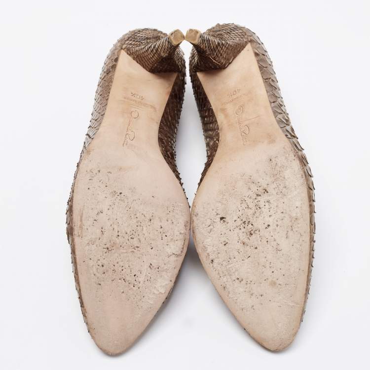 Pre Owned Oscar de la Renta Btown/Gold Python Booties Size 40.5
