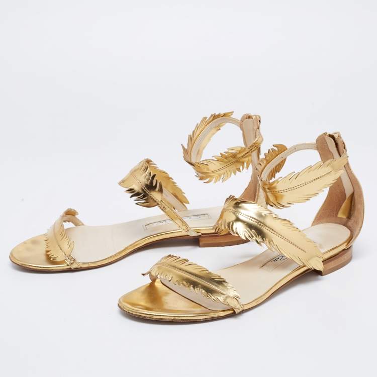 Pre Owned Oscar De La Renta Gold Leather Abigail Feather Ankle-Strap Sandals Size 38.5