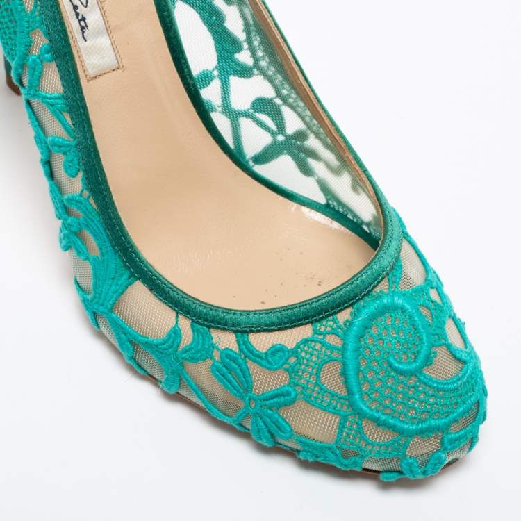 مملوكة مسبقًا Oscar de la Renta Green Lace And Mesh Pumps  Size 41