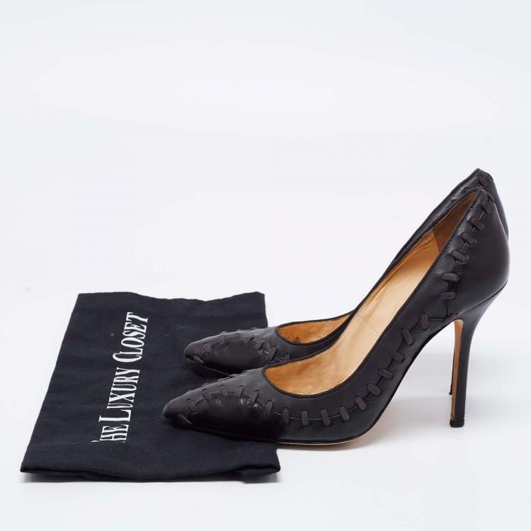 Pre Owned Oscar de la Renta Black Leather Pumps Size 38