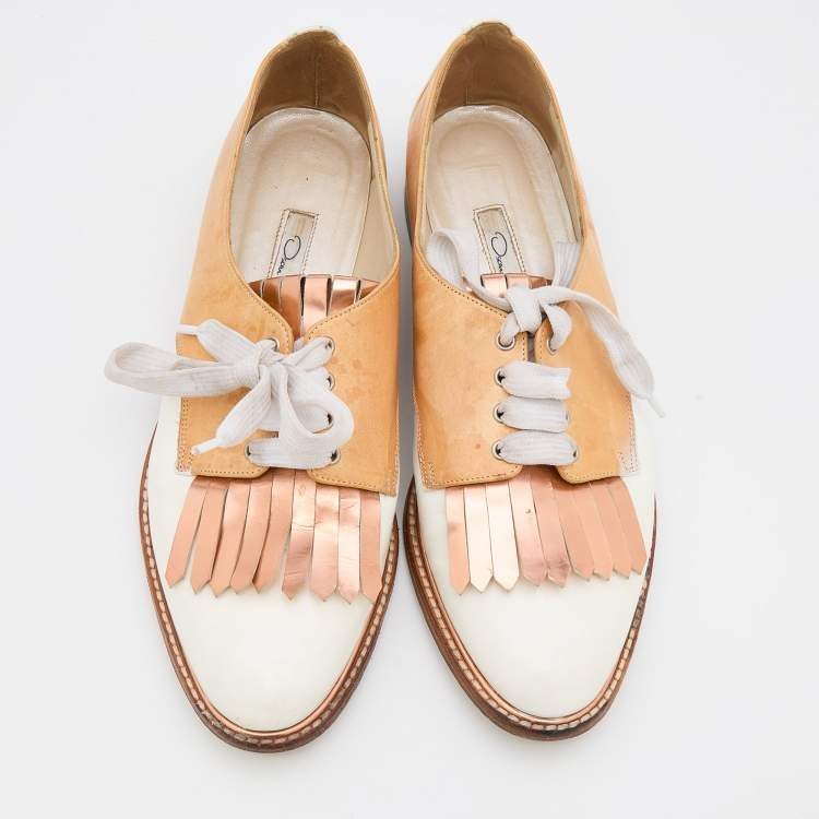 Pre Owned Oscar de la Renta Tricolor Leather Fringe Detail Lace Up Derby Size 39
