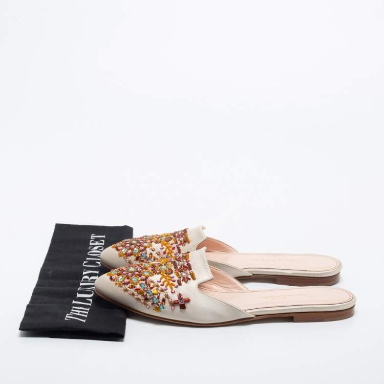 Pre Owned Oscar de la Renta White Satin Embellished Mules Size 39