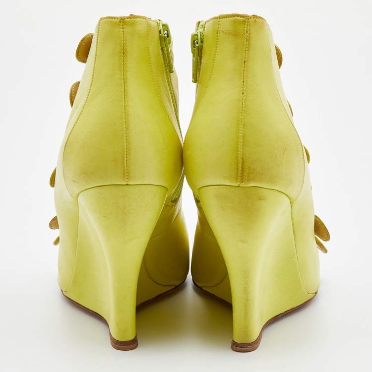 Pre Owned Oscar de la Renta Yellow Leather Caged Ankle Length Wedge Sandals Size 37.5