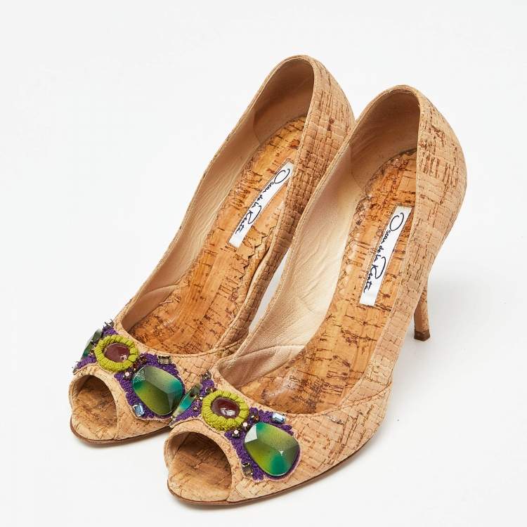 Pre Owned Oscar de la Renta Light Brown Cork Embellished Peep Toe Pumps Size 36