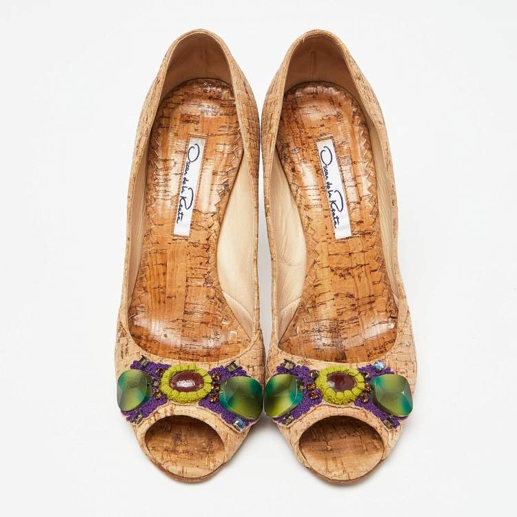 Pre Owned Oscar de la Renta Light Brown Cork Embellished Peep Toe Pumps Size 36