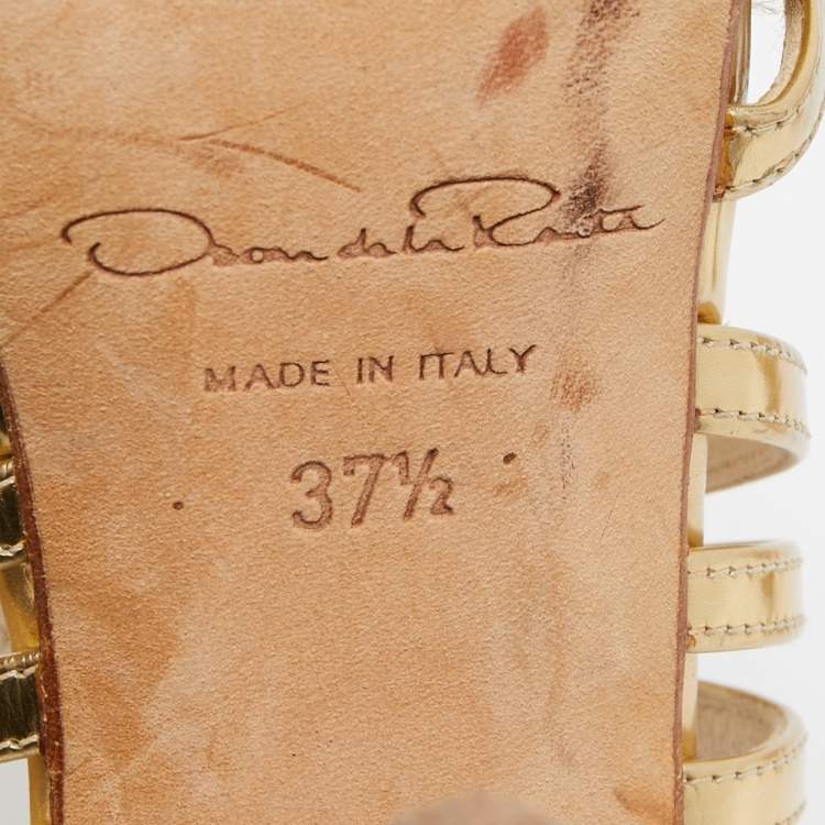 Pre Owned Oscar de la Renta Gold Leather Strappy Sandals Size 37.5