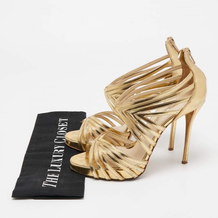Pre Owned Oscar de la Renta Gold Leather Strappy Sandals Size 37.5