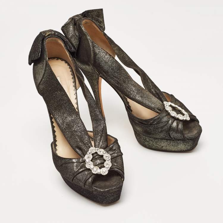 Pre Owned Oscar de la Renta Metallic Texture Suede Crystal Embellished Cutout Pumps Size 37