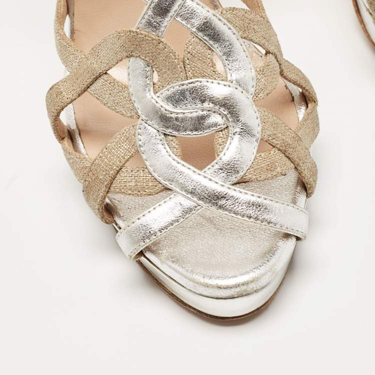 Pre Owned Oscar de la Renta Silver/Beige Leather and Canvas Strappy Platform Sandals Size 37