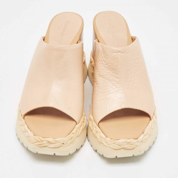 Pre Owned Paloma Barceló Beige Leather Wedge Platform Mules Size 39