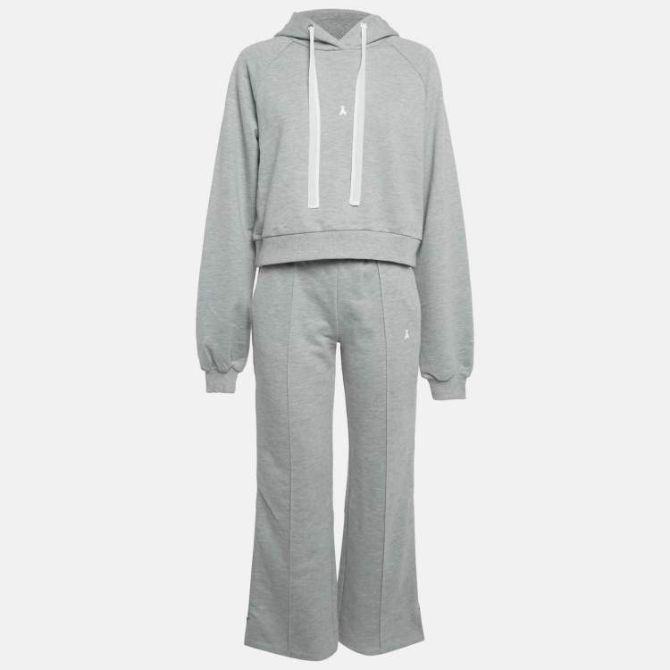 Pre Owned طقم باتريزيا بيبي رمادي منقوش بشعار بحياكة مقاس صغير جدا