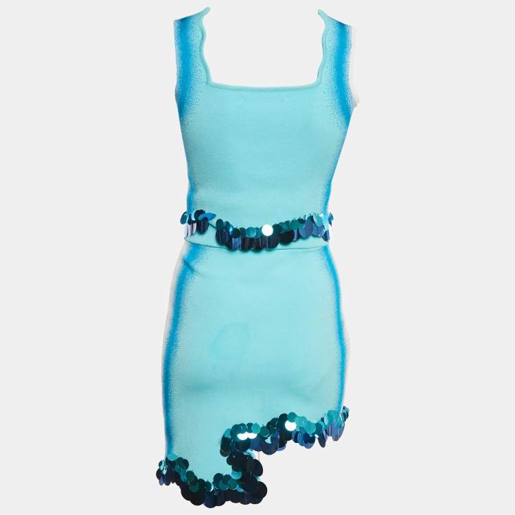 مملوكة مسبقًا ```json
{"name": "PH5 Blue Knit Sequin Detail Crop Top and Skirt S", "name_ar": "PH5 توب وتنورة زرقاء محبوكة بتفاصيل ترتر صغير"}
```