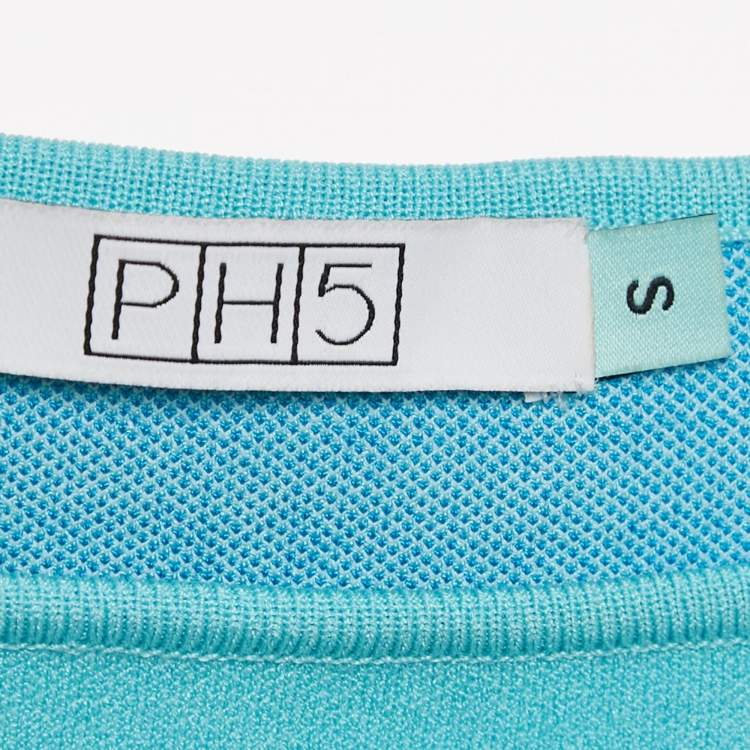 مملوكة مسبقًا ```json
{"name": "PH5 Blue Knit Sequin Detail Crop Top and Skirt S", "name_ar": "PH5 توب وتنورة زرقاء محبوكة بتفاصيل ترتر صغير"}
```