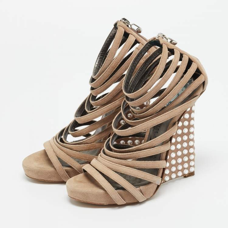 مملوكة مسبقًا Philipp Plein Size 37.5 Beige Suede Wedge Sandals