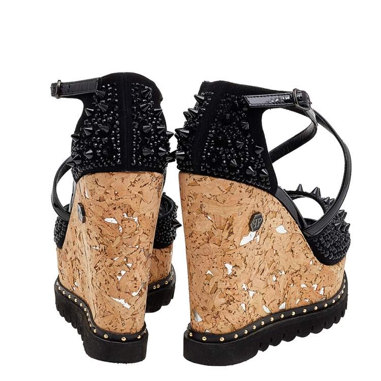 Pre Owned Philipp Plein Black Suede And Patent Leather Spiked Crystal Embellished Cork Platform Wedge Sandals Size 38.5